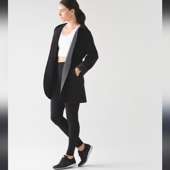 Lululemon City Bound Wrap-Heathered Black / Black Coat/ Jacket - Picture 2 of 16